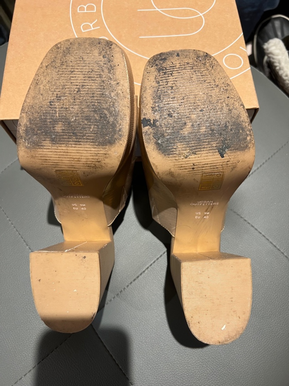 Urban Outfitters Metallic Gold Slide Mules - Picture 8 of 12